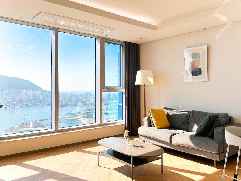 Brown Suites Busan Station - Deluxe Doppelzimmer Mit Meerblick A