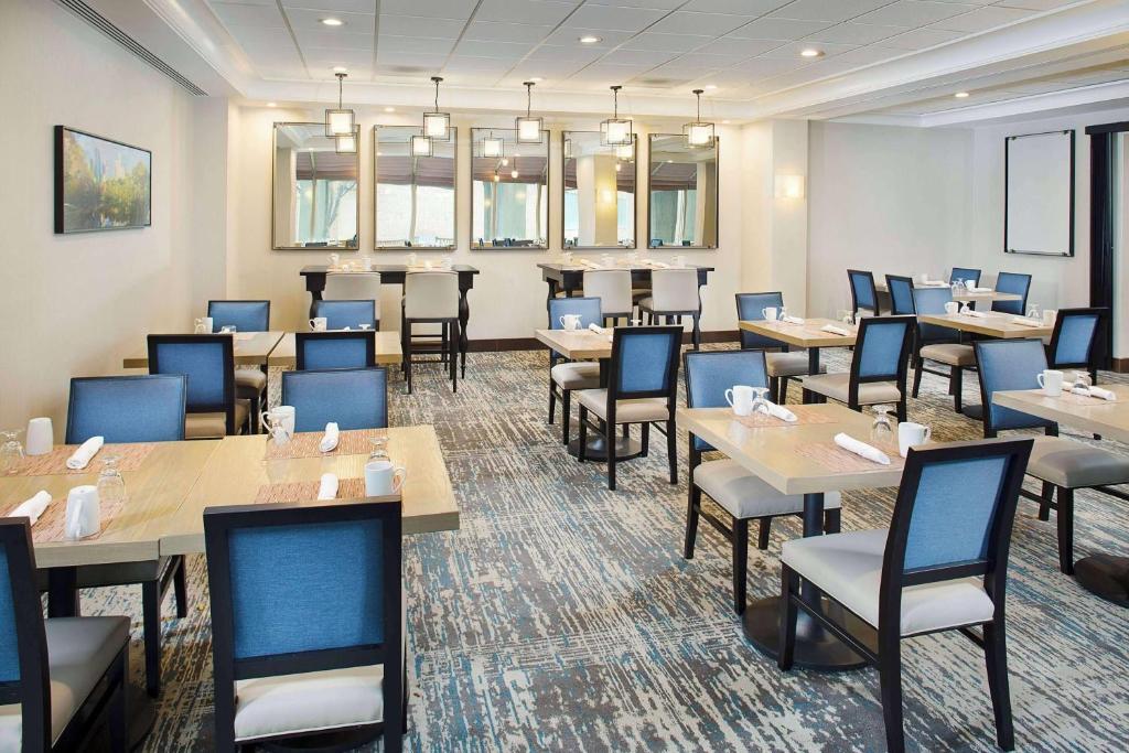 Wyndham Atlanta Perimeter photo