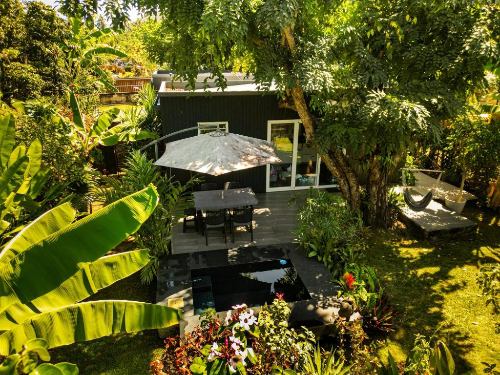 Tiny house with pool near Vaiava beach - photo 12 - Tahiti, Polynésie