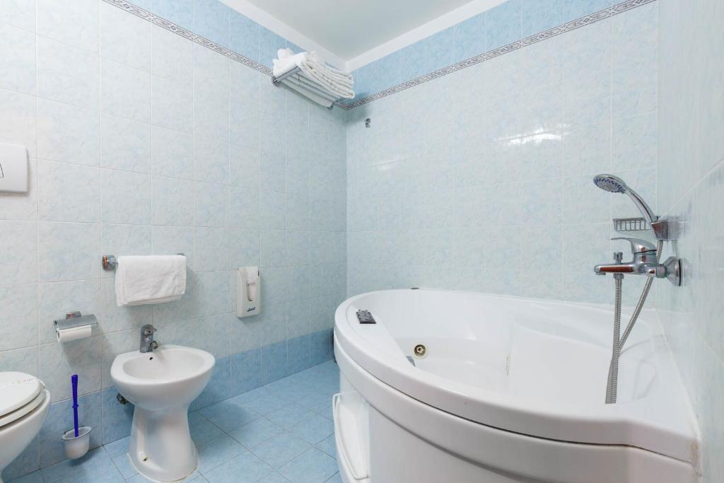 Hotel Paris - Resim 43