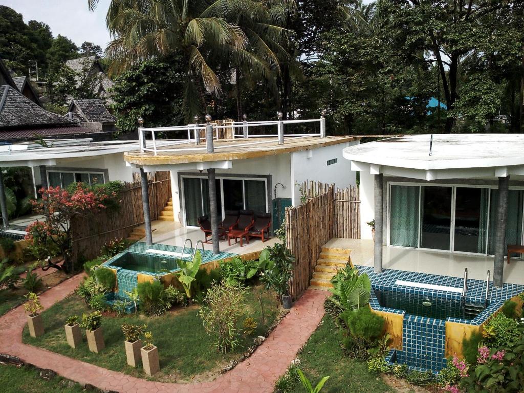 Yao Yai Beach Resort - 15