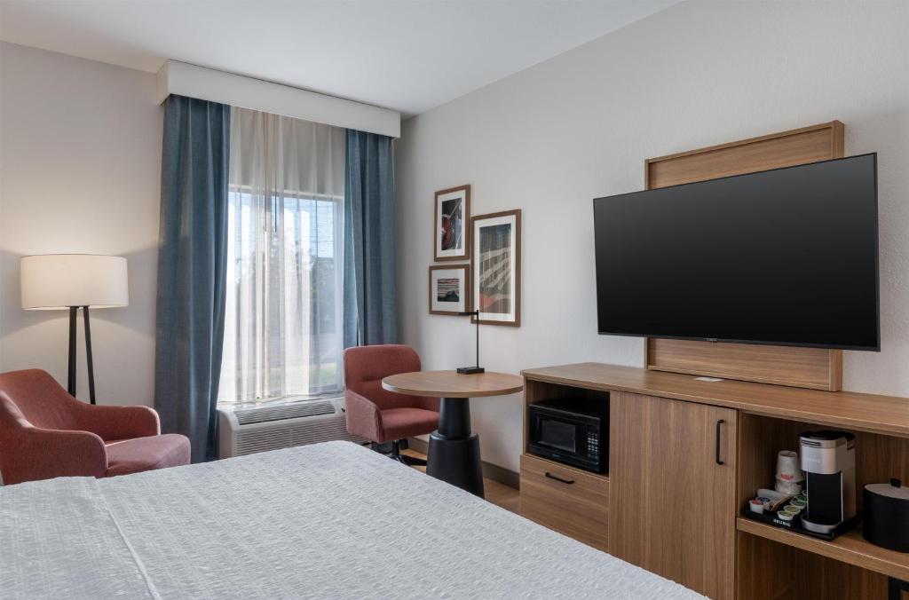 Hampton Inn Owensboro photo