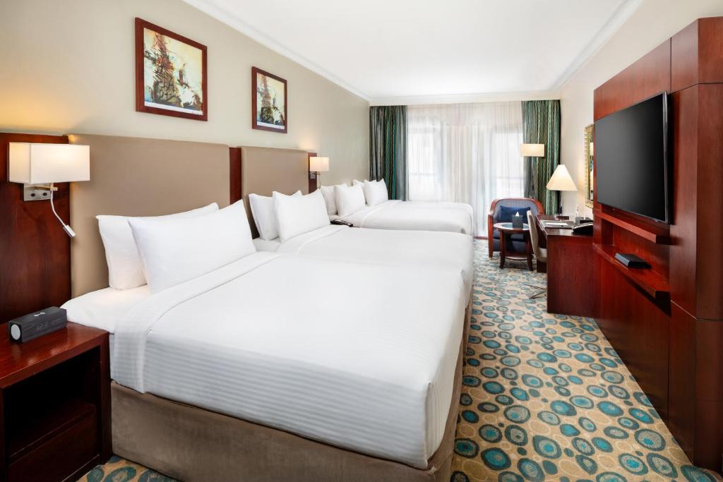 Al Aqeeq Madinah Hotel - 