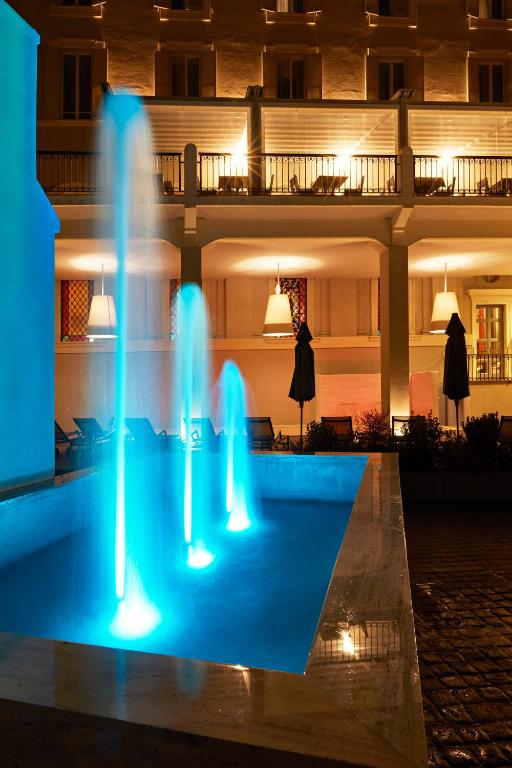 Hotel The Building - Resim 14