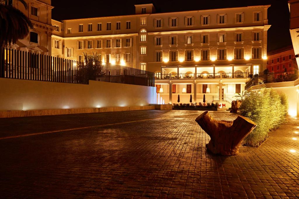 Hotel The Building - Resim 11