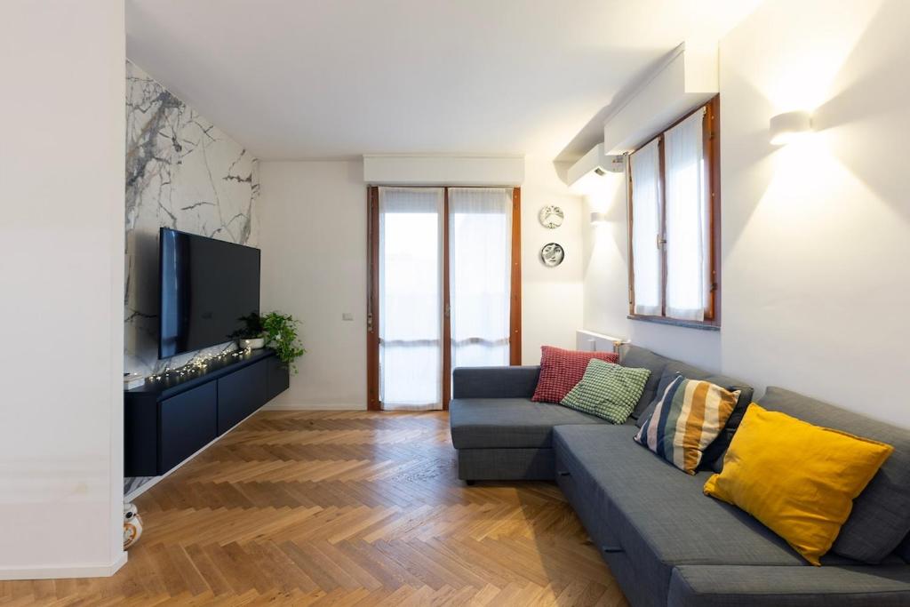 Casa Rosenfeld - Milan M3 PRADA