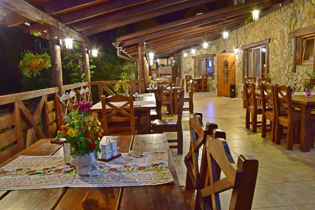 Restaurace v ubytování Zelena Sadyba