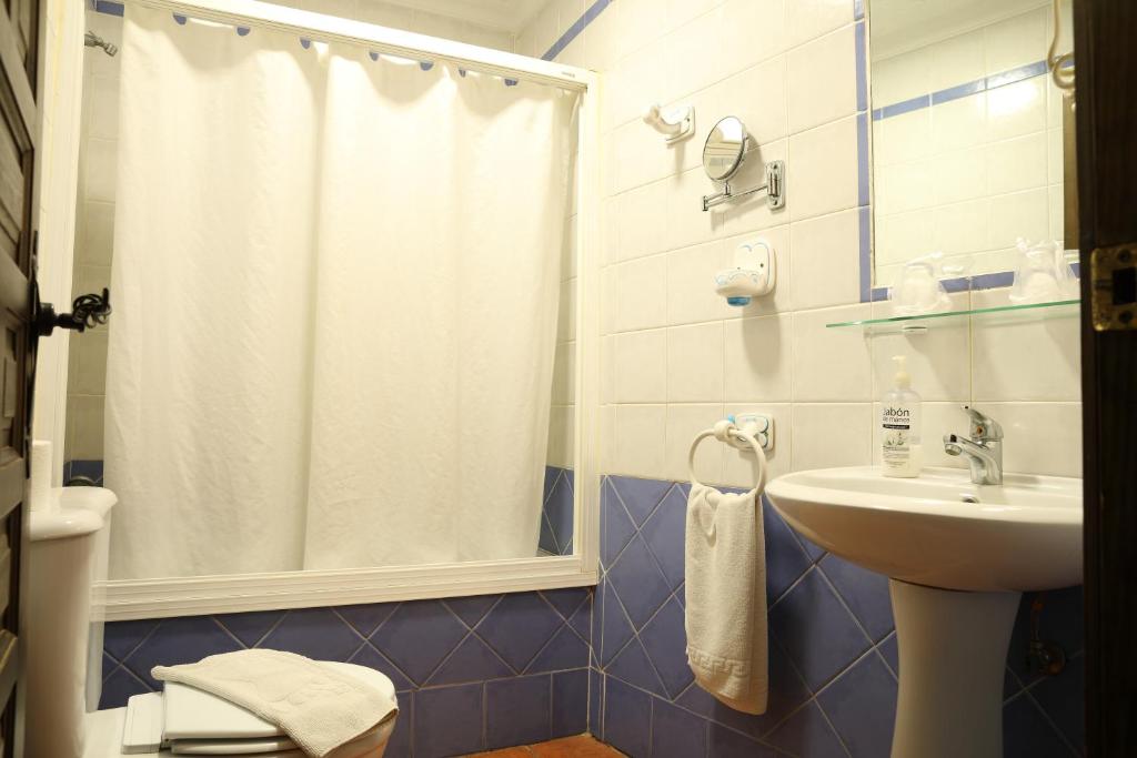 Hostal Rocio - Habitación Triple