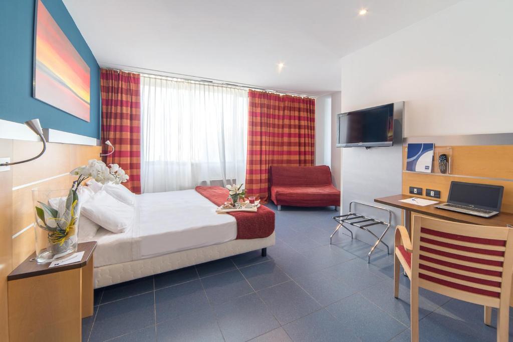 Sotel Nomentana Roma - Resim 12