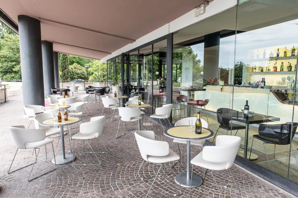 Restaurace v ubytování Sotel Nomentana Roma