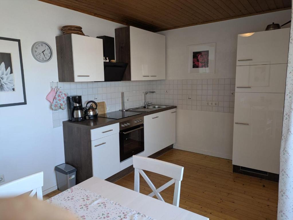 Kaisers Ferienhof - Apartamento De Tres Dormitorios Con Balcón