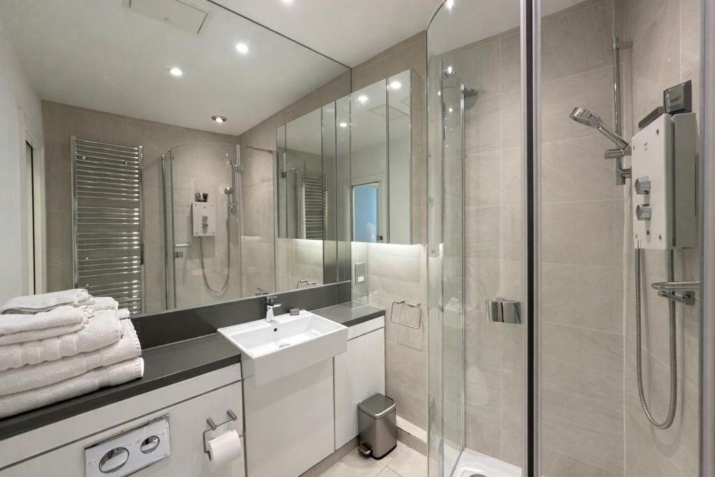 St Christopher's Place Serviced Apartments by Globe Apartments - 