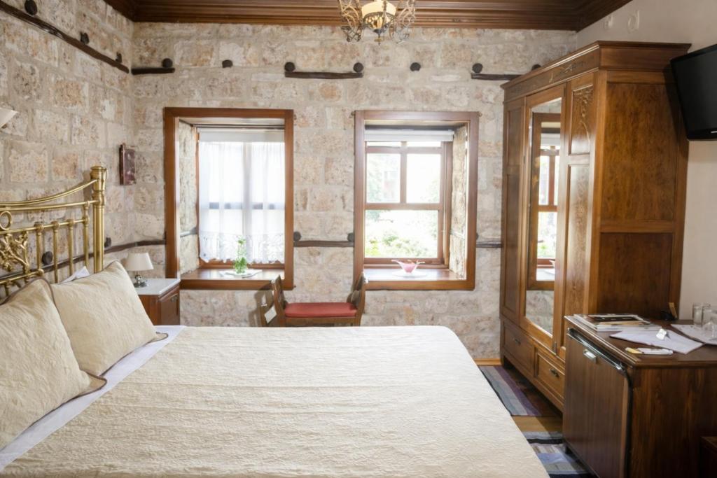 Hagiati Guesthouse - Edessa Cozy Mountain Retreat - 14