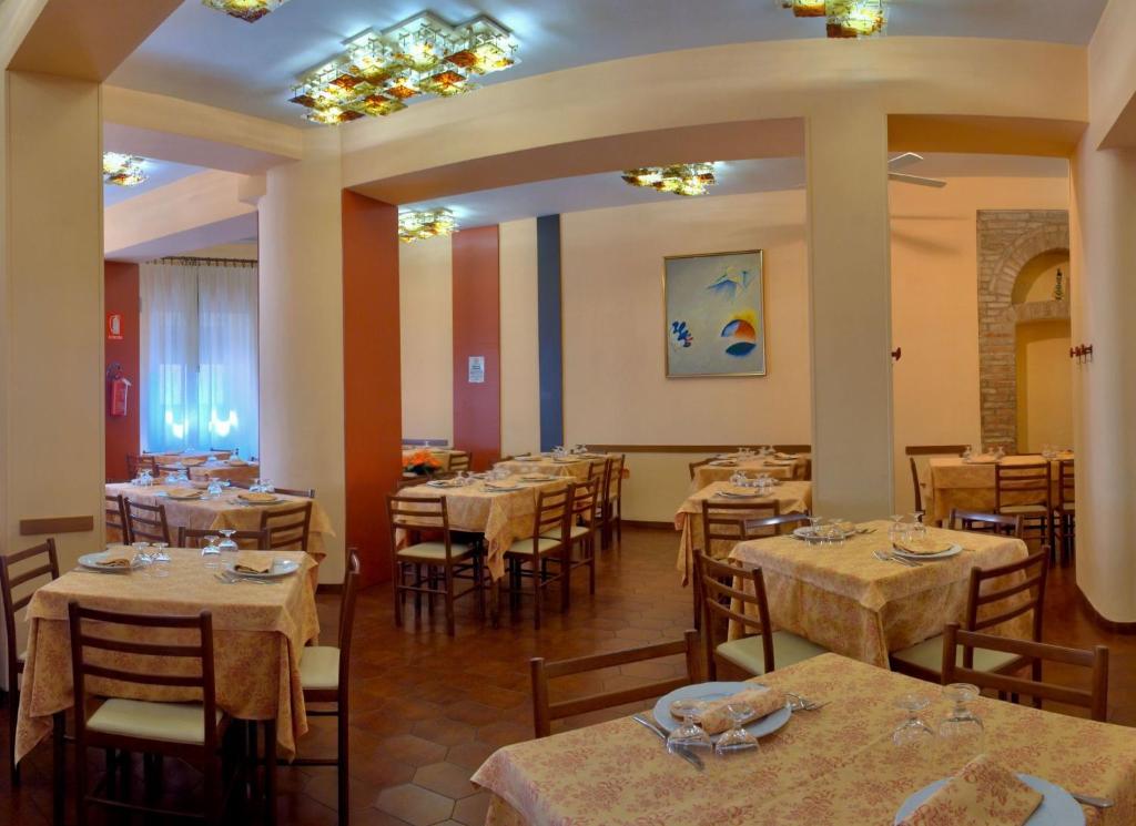 Restaurace v ubytování Hotel Giardinetto