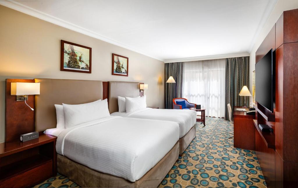 Al Aqeeq Madinah Hotel - 
