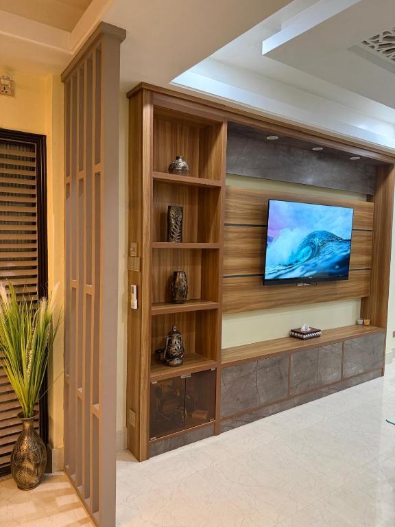 Comfortable Family & Holiday Apartment Central Sylhet by ScapeBNB