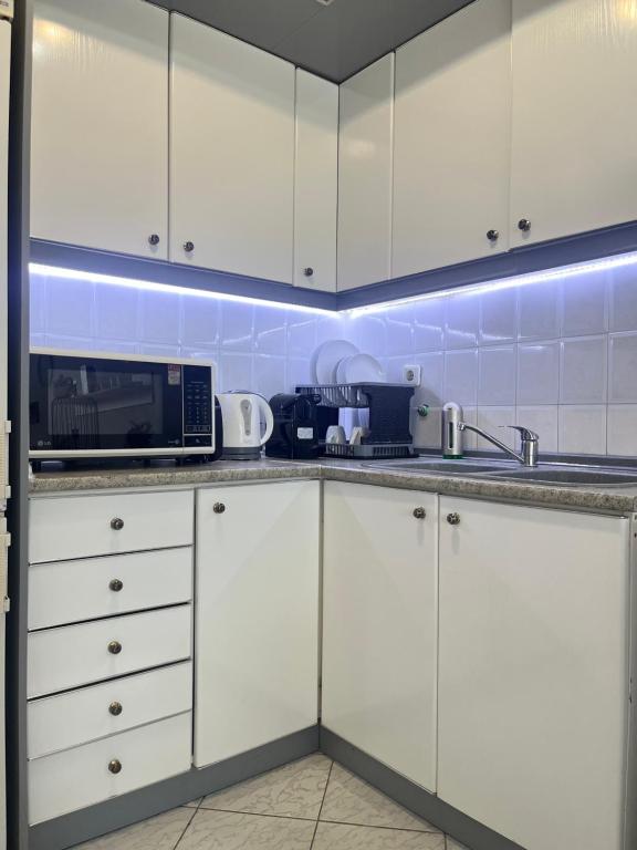 Jacque's Boutique Suite - 16