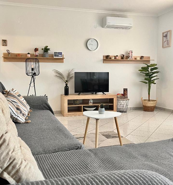 Jacque's Boutique Suite - 4