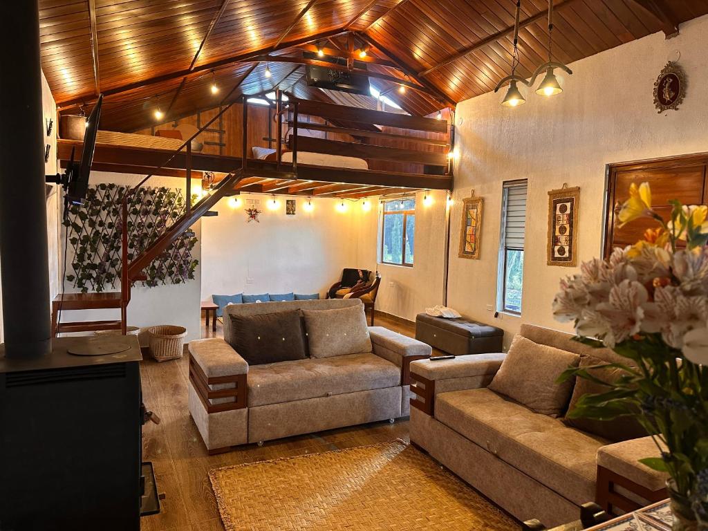 La Cabaña de Ciela C glamping con jacuzzi , minigolf y croquet