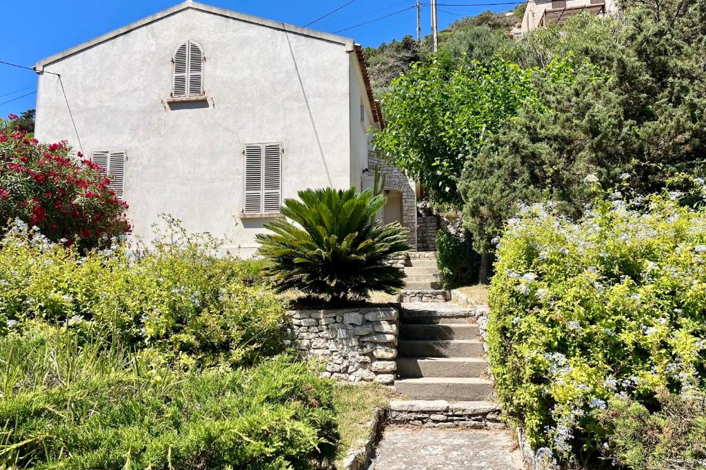 Maison de maitre au charme d'antan Bonifacio