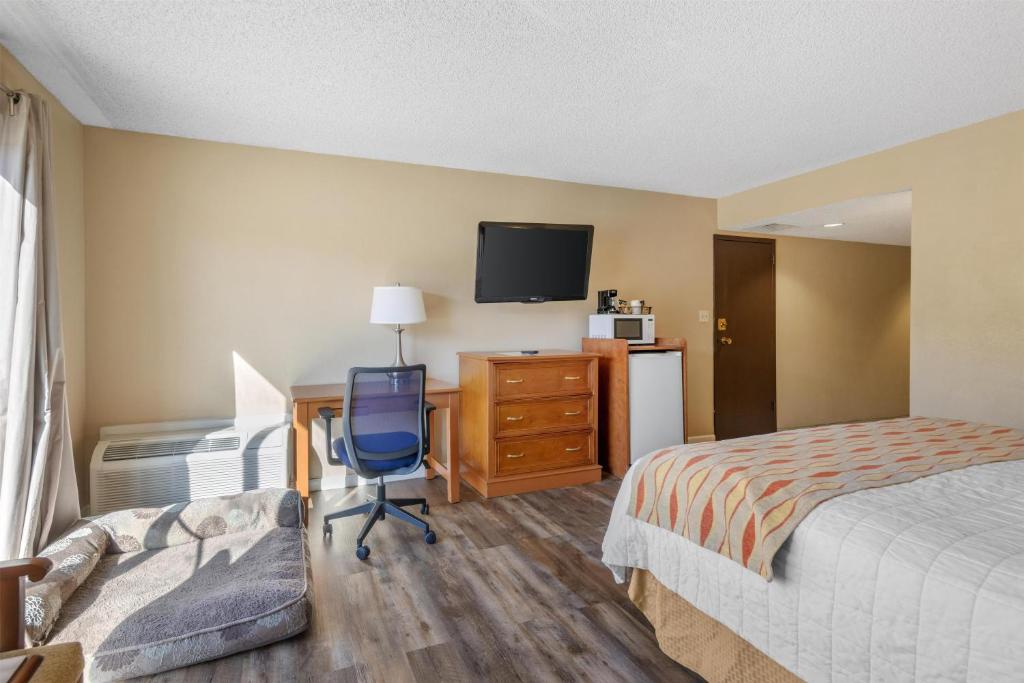 SureStay Plus Hotel by Best Western Reno Airport photo