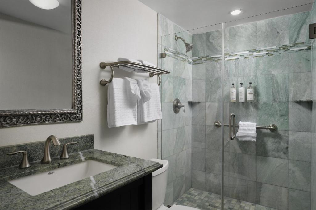 Best Western Premier Hotel Del Mar photo