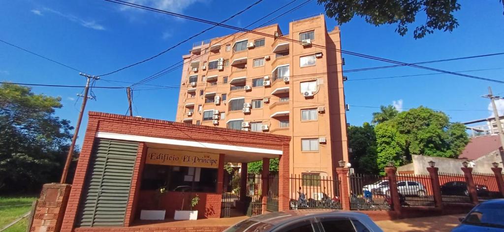 Pastatas, kuriame yra šie apartamentai