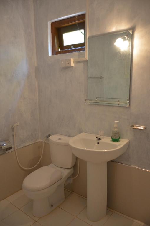 Koupelna v ubytování Yaye Guest House