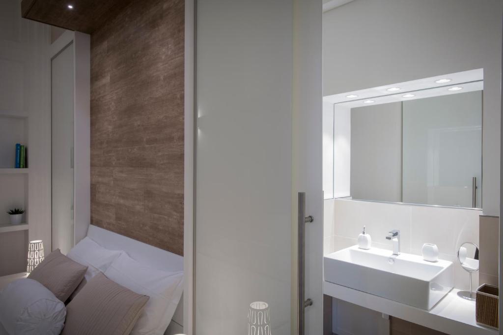 Politeama Apartments by Giorgio - 19