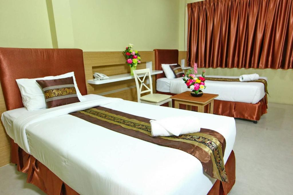 The Pine Resort Pathum Thani Thailand Booking Com