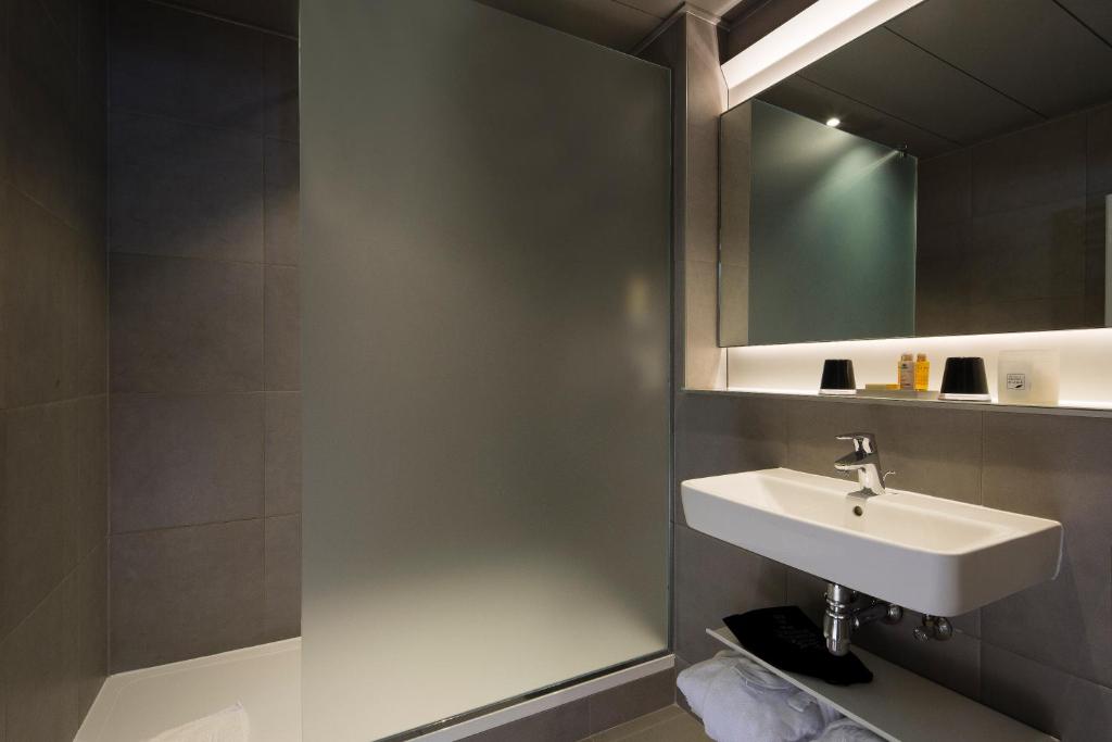 Hôtel Gutenberg - Resim 35