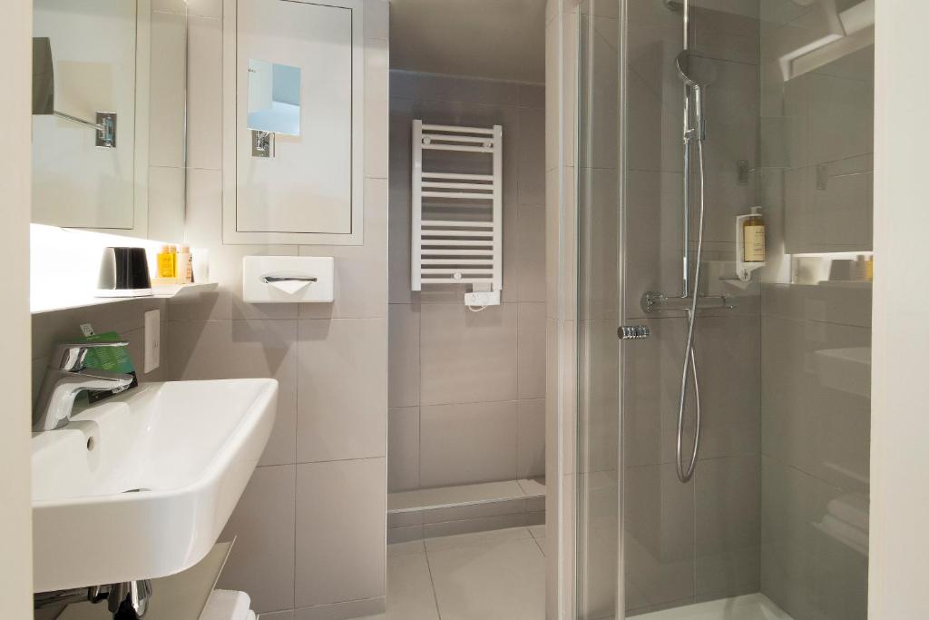Koupelna v ubytování Hôtel Gutenberg