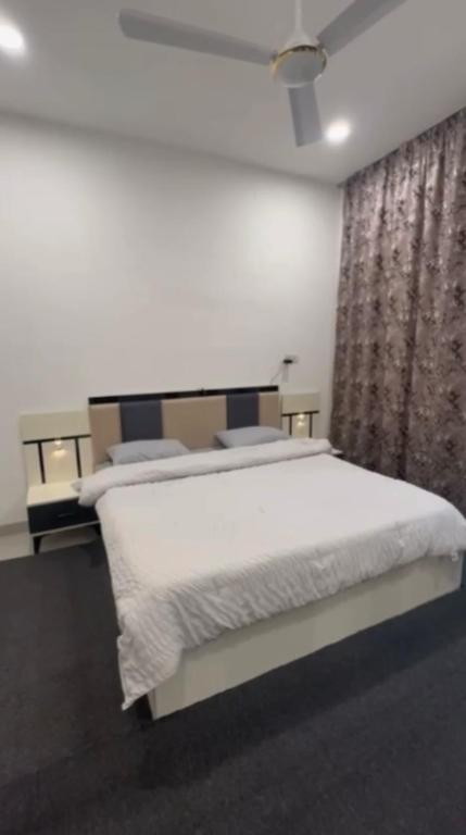 رويال المنصور Royal almansour APT