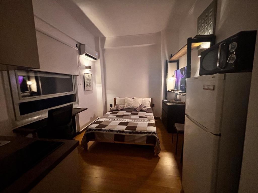 Cozy Apartment in Kypseli with 1000Mbps Fiber Wi-Fi