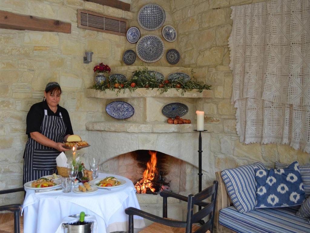 Fotografie z fotogalerie ubytování Apokryfo Traditional Guesthouse v destinaci Lofou