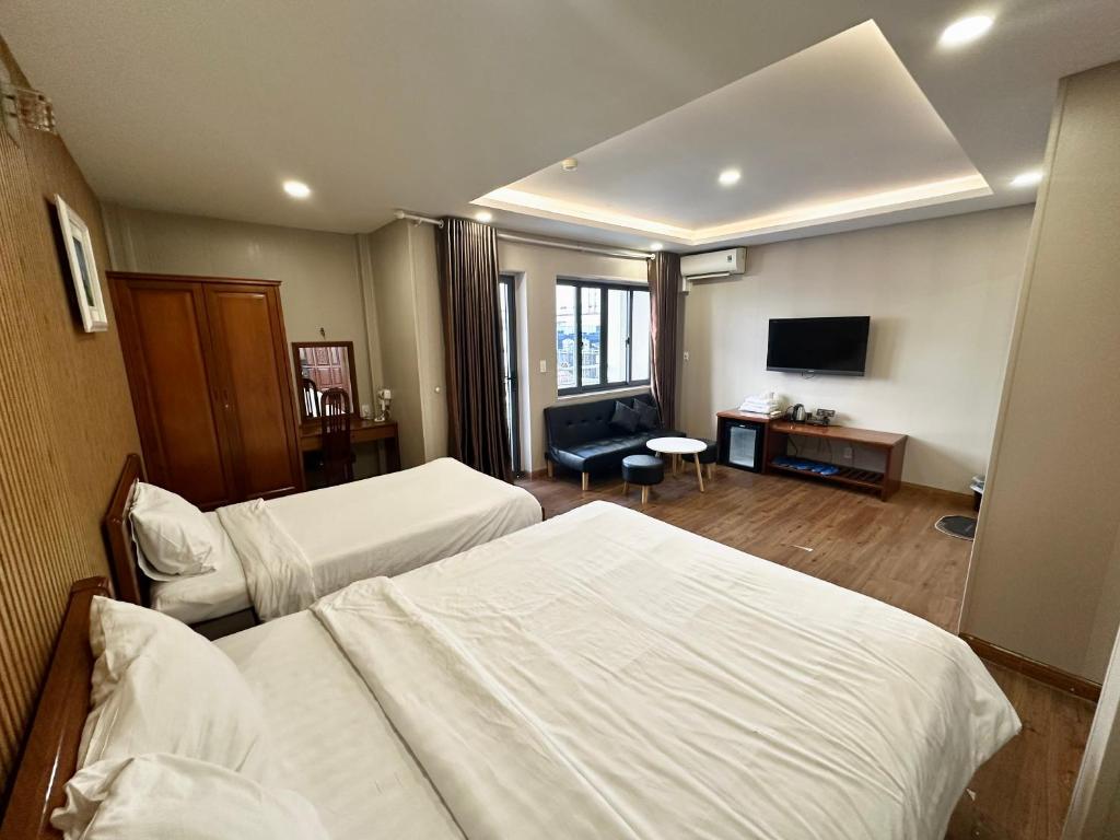 Phòng cho 3 người có Ban Công
