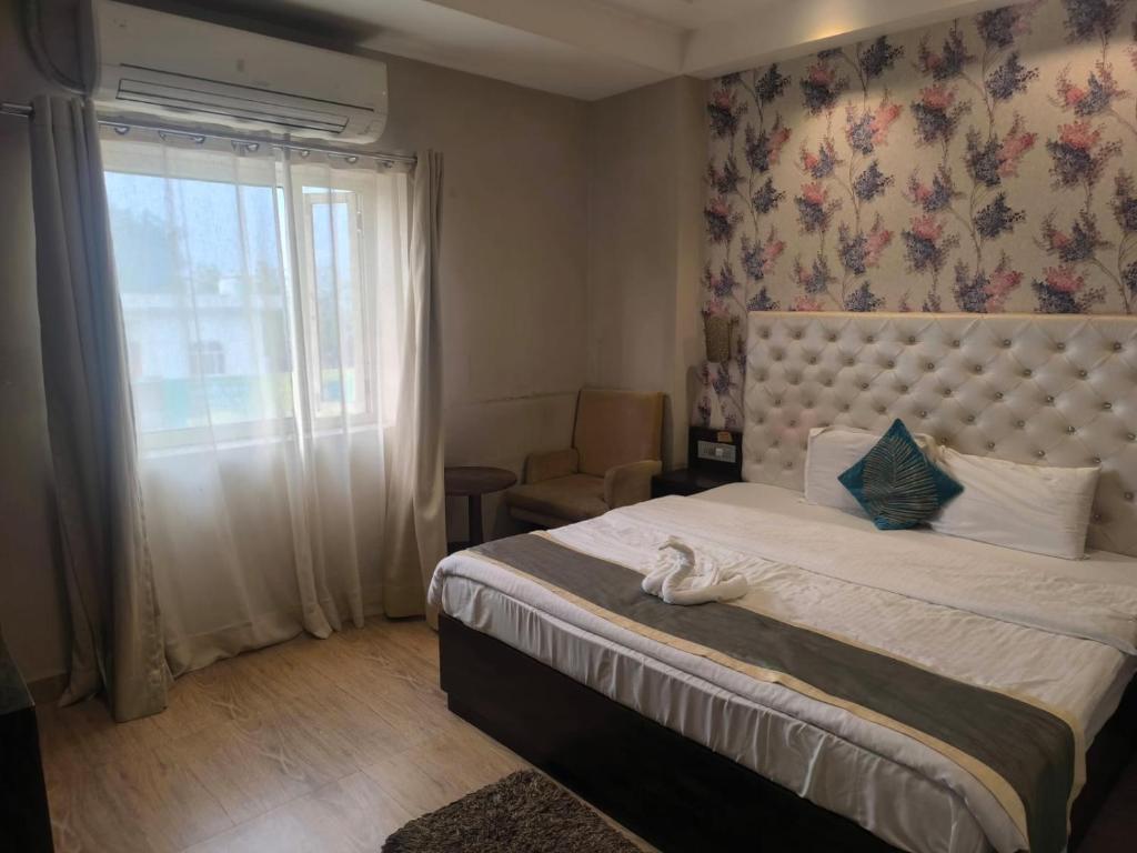 Gallery image of Hotel golden deep in Rāe Bareli