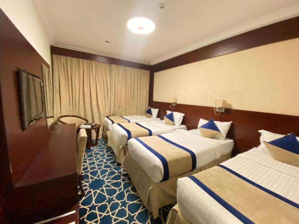 فندق واحـة الرفـاع - Wahat Al Rifaa Hotel - Deluxe Vierbettzimmer