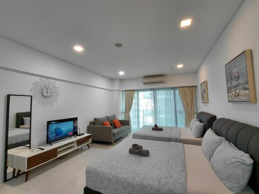 Inspired Homes @ Summer Suite - Hizvo