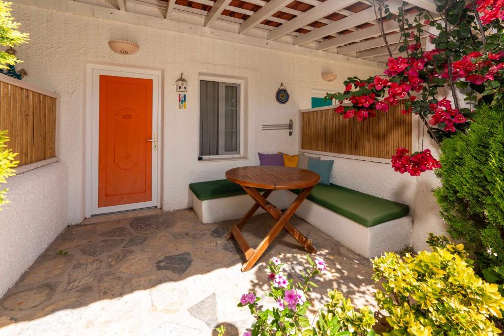 Kefi Beach & Suites - Habitación Individual Económica