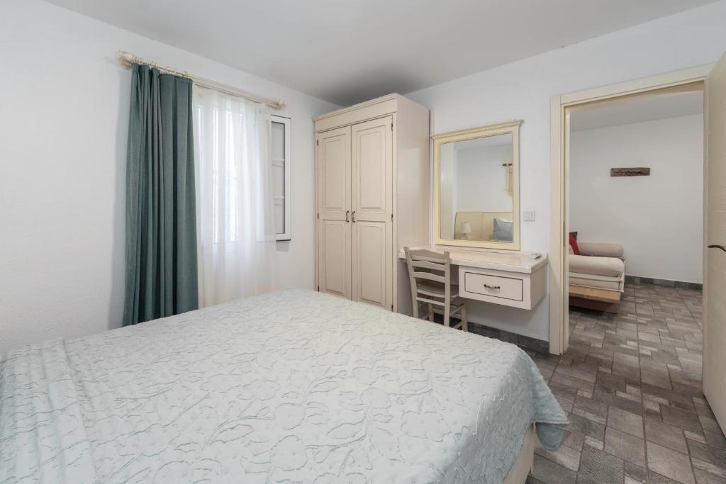 Kefi Beach & Suites - Habitación Familiar Con Baño Compartido
