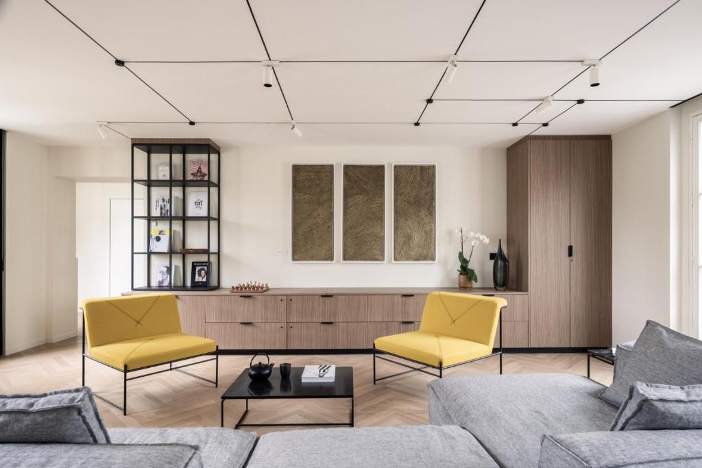 1.75 Paris La Source - 1