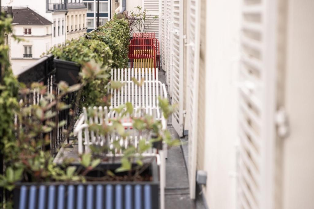 1.75 Paris La Source - 5