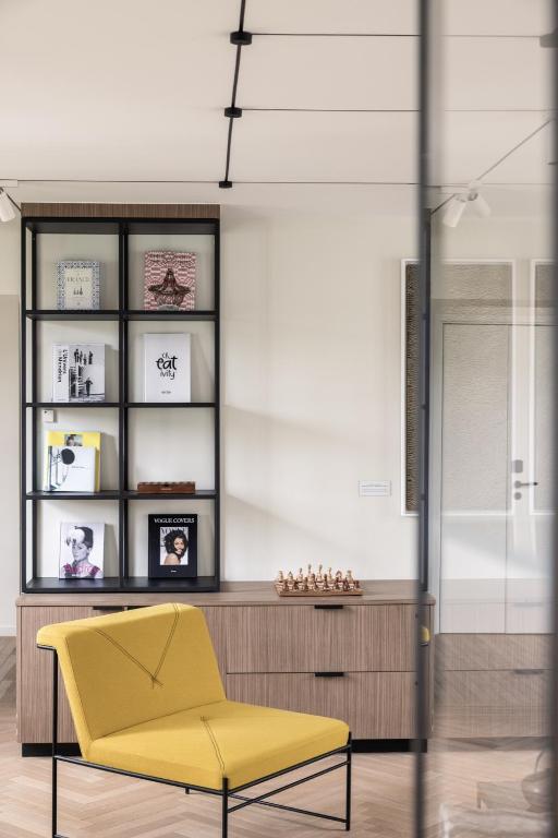 1.75 Paris La Source - 13