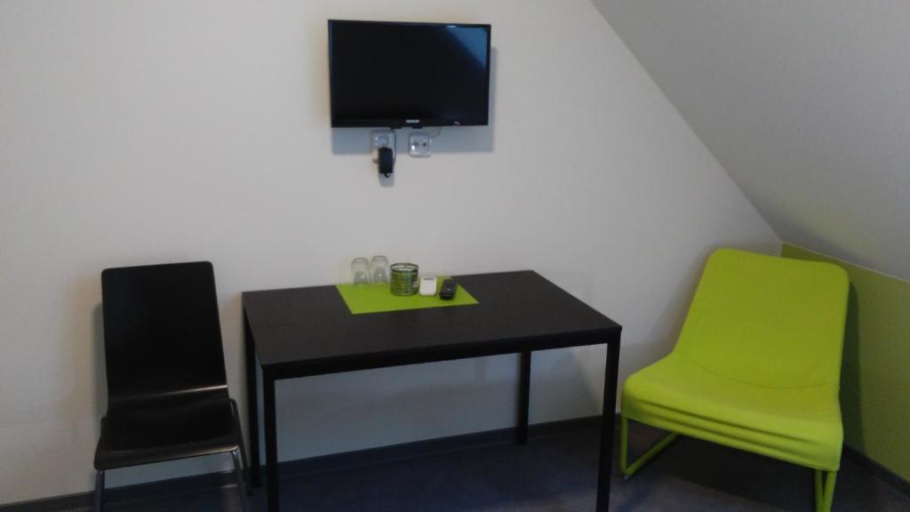Bed & Parking Eurobit - Chambre Double Avec Salle De Bain Privée