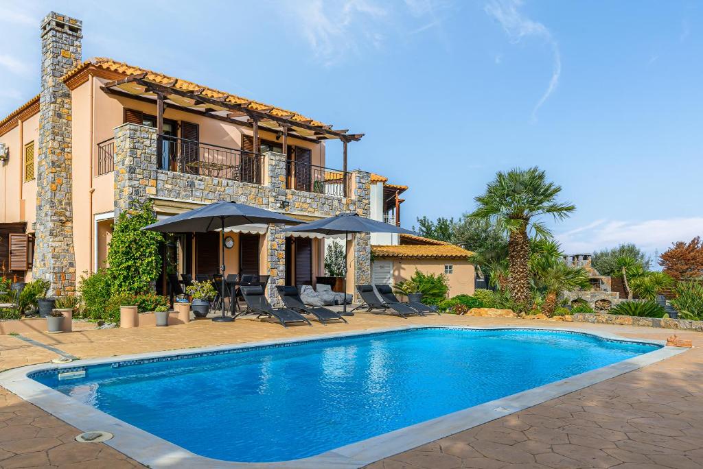 Villa Elysion in Old Hersonissos village