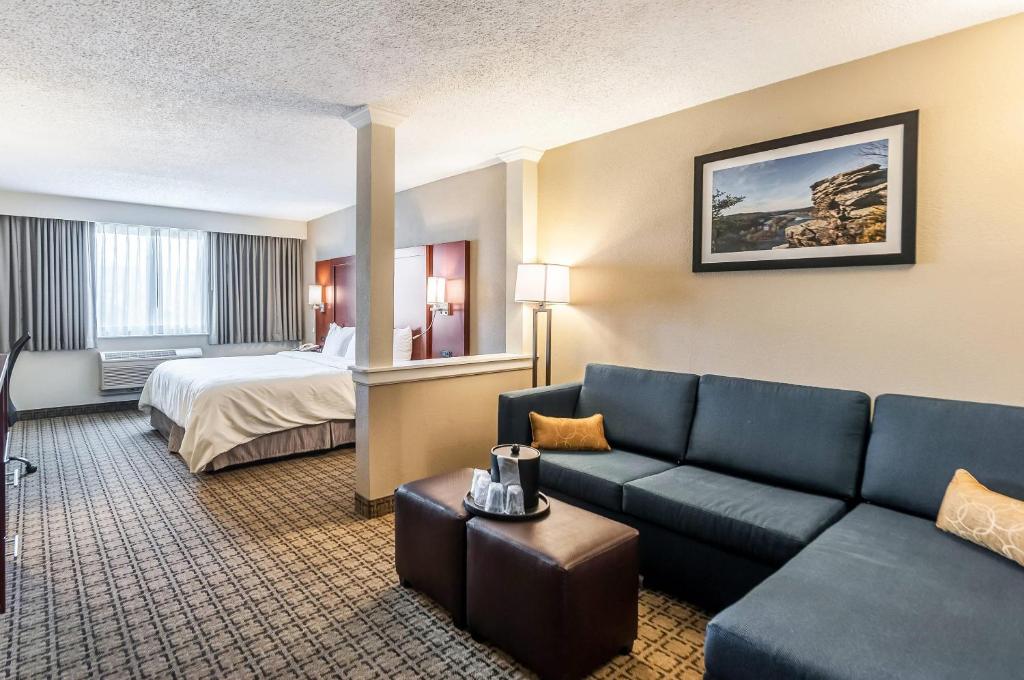 Clarion Inn Harpers Ferry-Charles Town photo