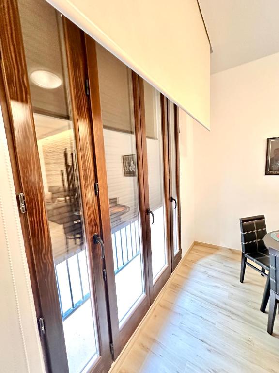 Joaquin Costa Urban Flat