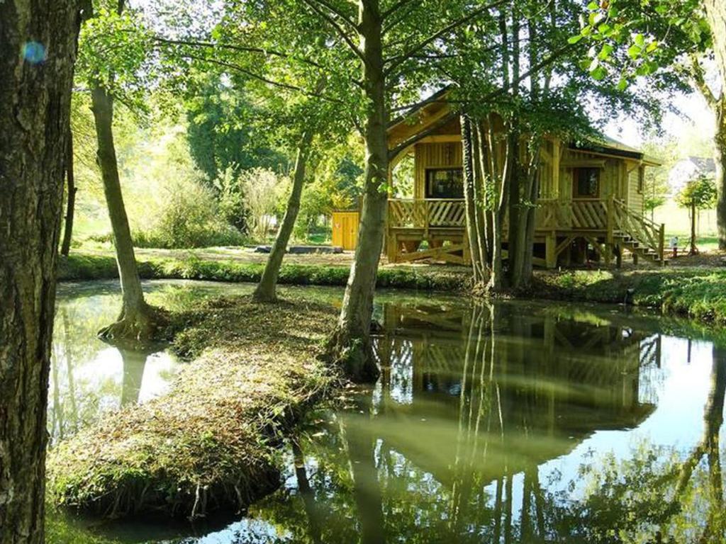 Chalet cosy avec terrasse et poêle à bois pour 5 personnes - API-1-52-974