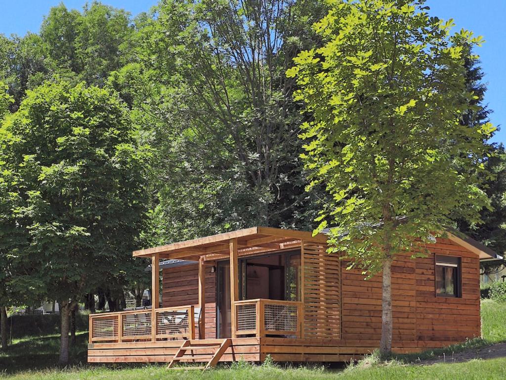 Chalet 6 personnes avec terrasse à Lablachère - API-1-52-1097
